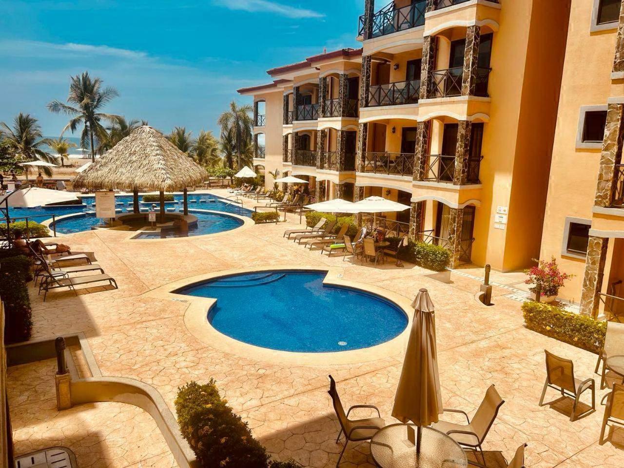 Apartamento De Lujo Las 3 Gotas Jaco, Frente Al Mar Con Vista A La Playa Exterior photo